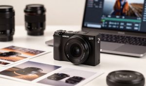 Review-Gadget-Singkat-Kamera-Mirrorless-Kompak-Hasil-Foto-Kualitas-Profesional-Tinggi